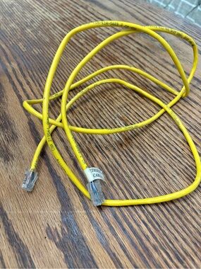 CableTech Technology yellow Ethernet cable. AWM 2835 24AWG LAN cable